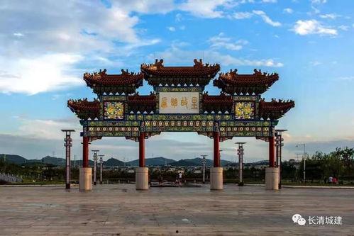 长清文昌公园今日头条,绿意盎然，游客如织，文化盛宴精彩纷呈